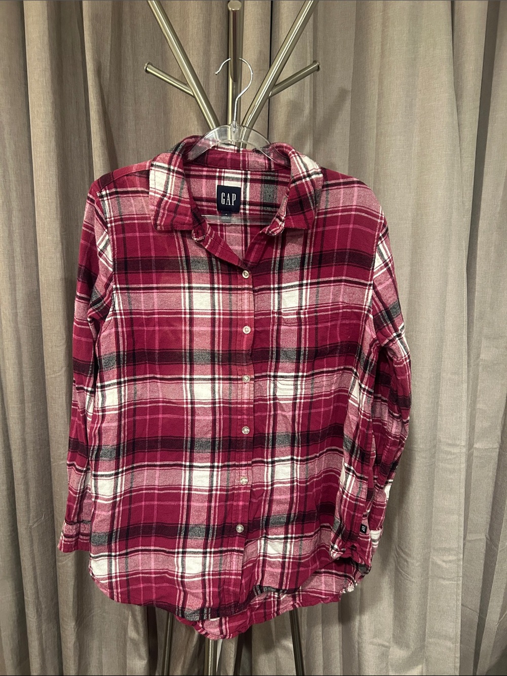 GAP women’s Burgundy and White Plaid Button-Down Shirt